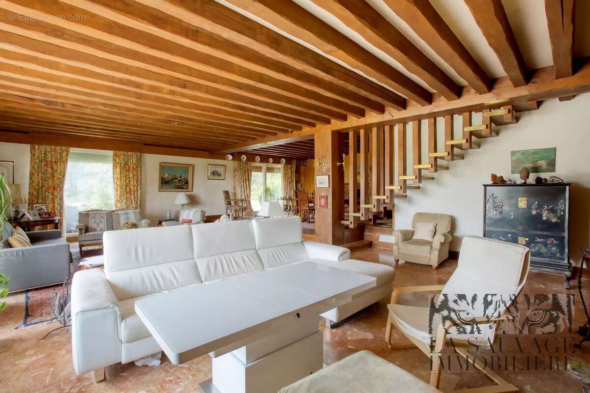 Maison à GRETZ-ARMAINVILLIERS