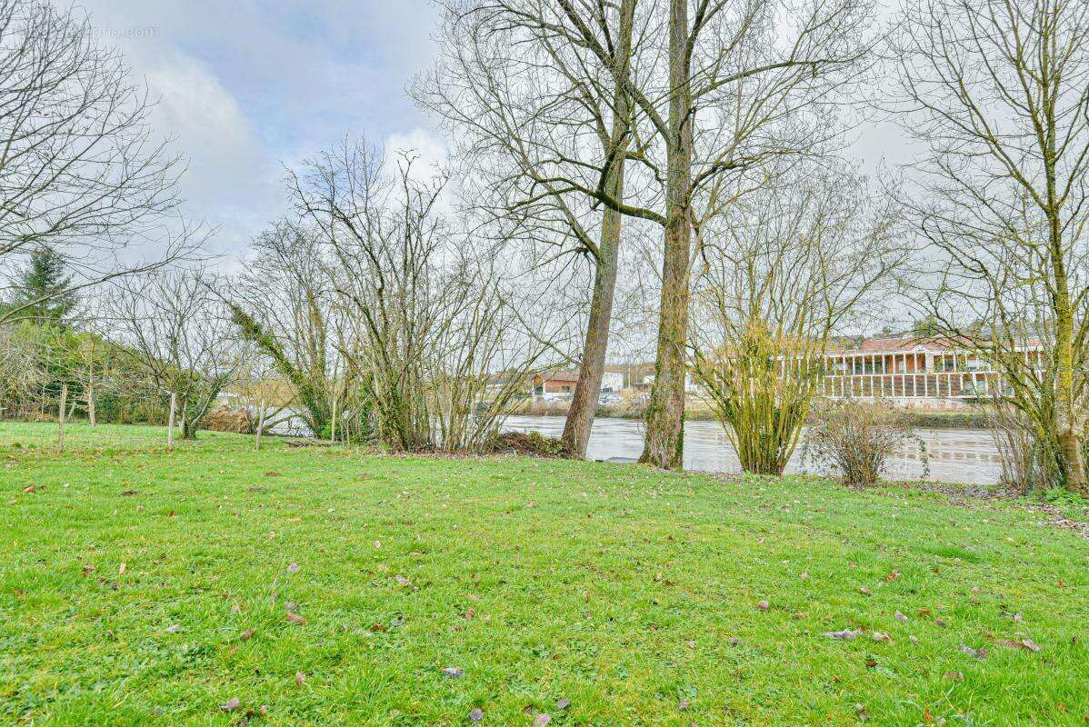 Maison 114 m² à Saint-Junien  - photo 11