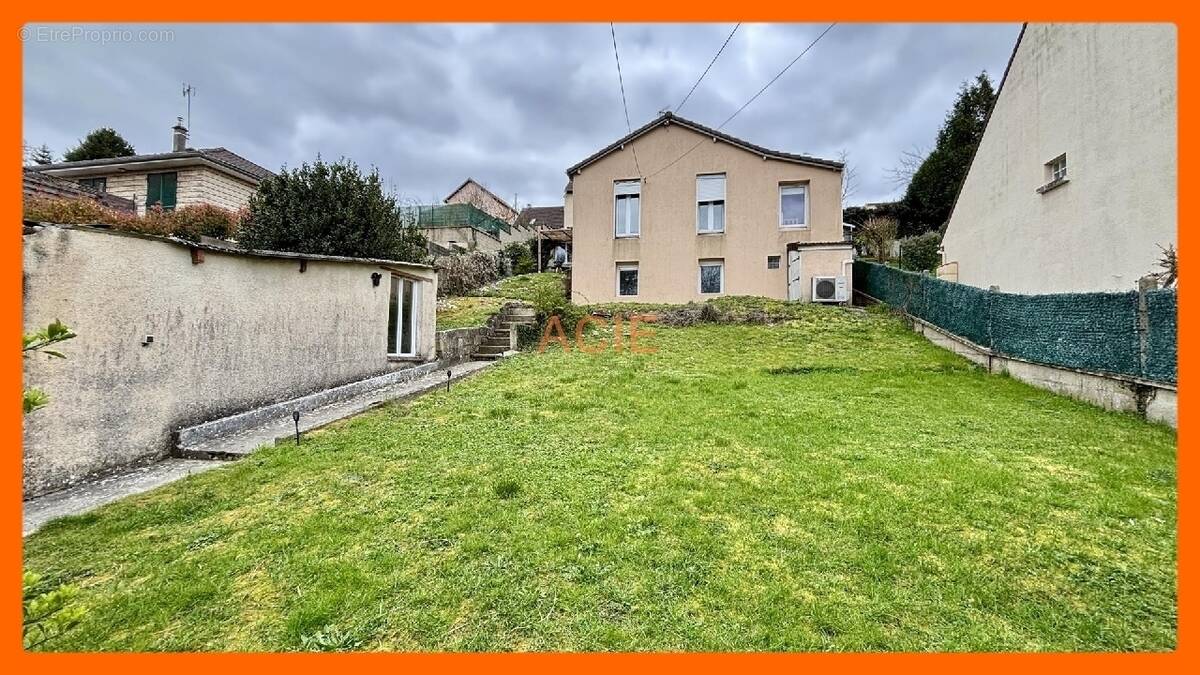 Maison à PUISEUX-EN-FRANCE