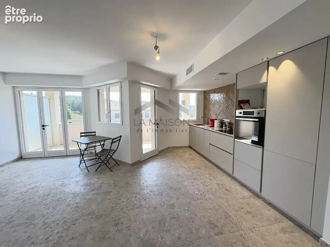Appartement T3 centre ville de Porto-Vecchio - photo 2