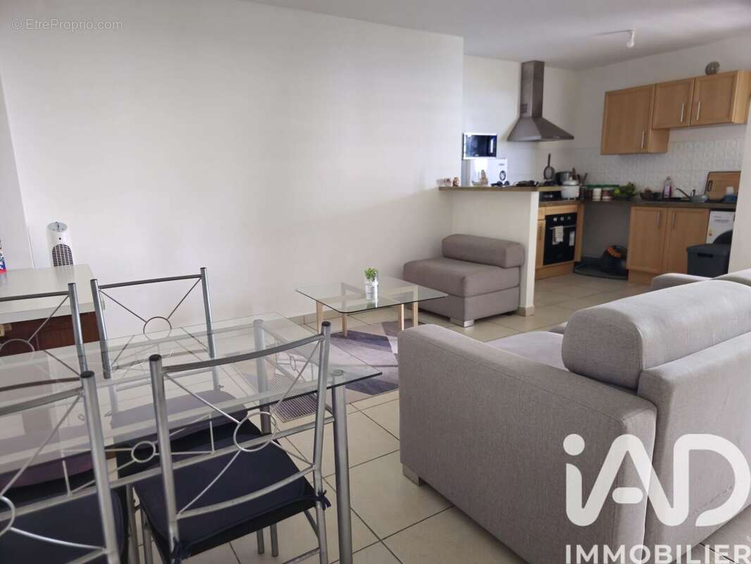 Photo 4 - Appartement à SAINT-DENIS