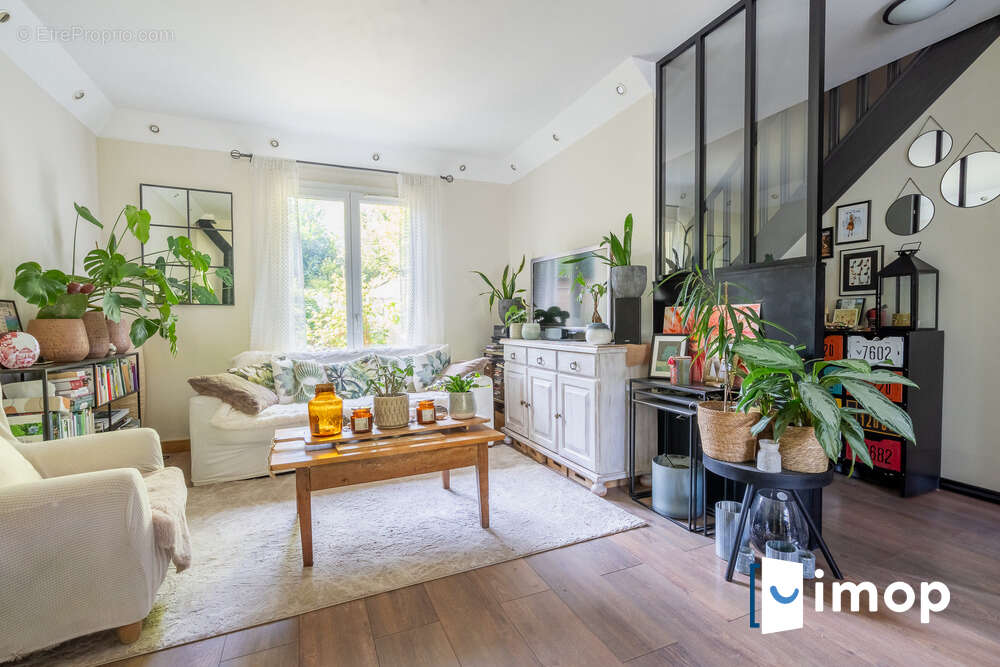 Maison à VILLIERS-SUR-MARNE