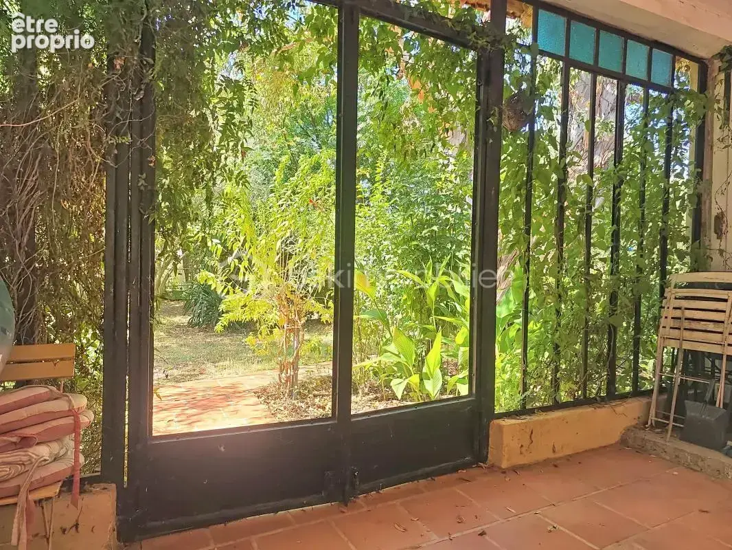 Propriete 4km uzes terrain 5 ha habitation dependances piscine - photo 17