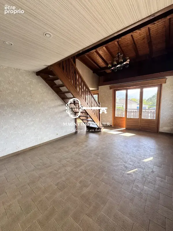 Maison 8 pièces 218 m² à vendre à Marignier (74970) - photo 6