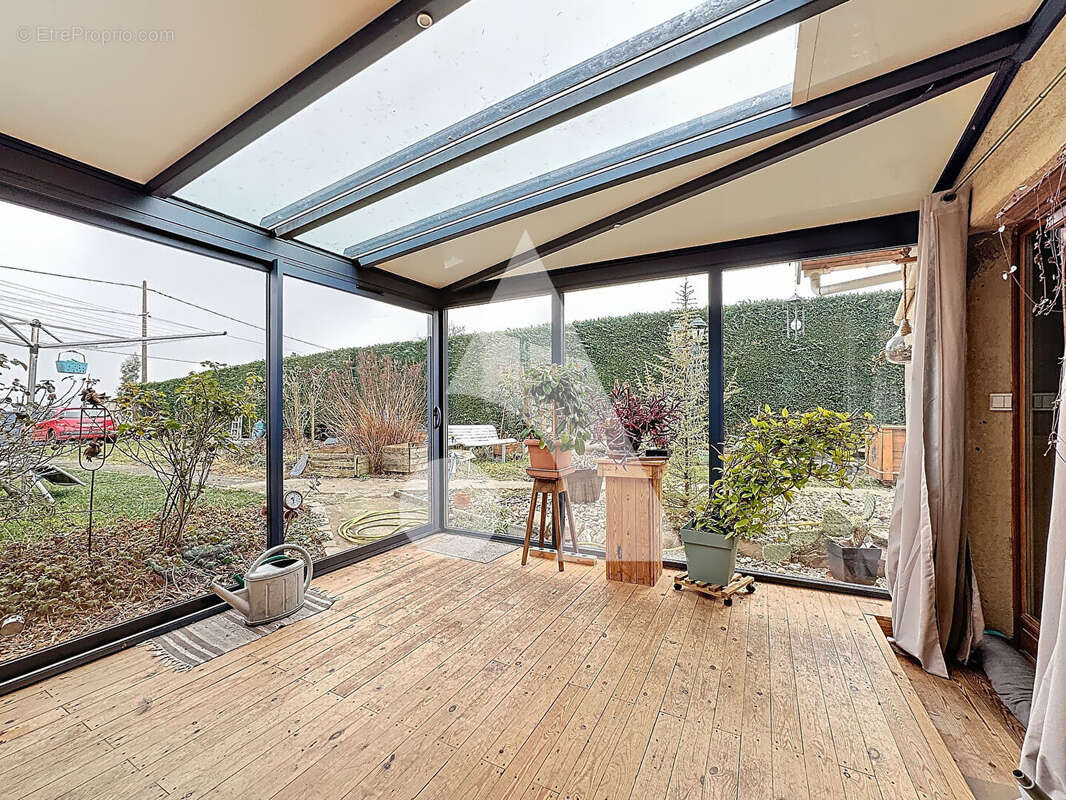 Maison à PANISSIERES