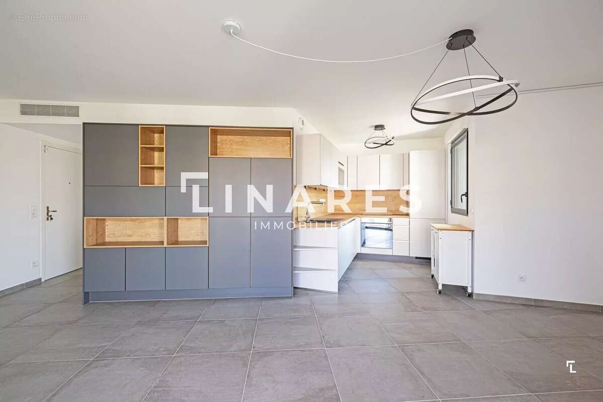 PRADO PRESTIGE - Appartement T4 de 81m2 - Terrasse de 18 m2 - 13008 PRADO - photo 6