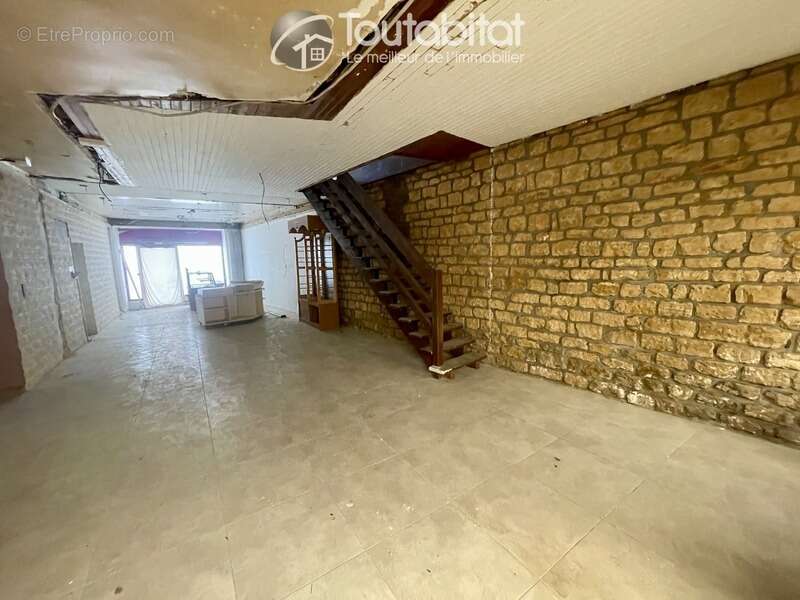 Appartement à CHARLEVILLE-MEZIERES