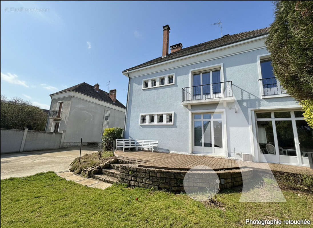 Maison Troyes 7 pièce(s) 162 m2 - photo 2