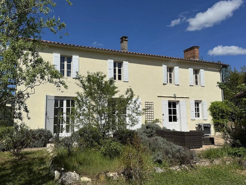 Maison à CLERAC