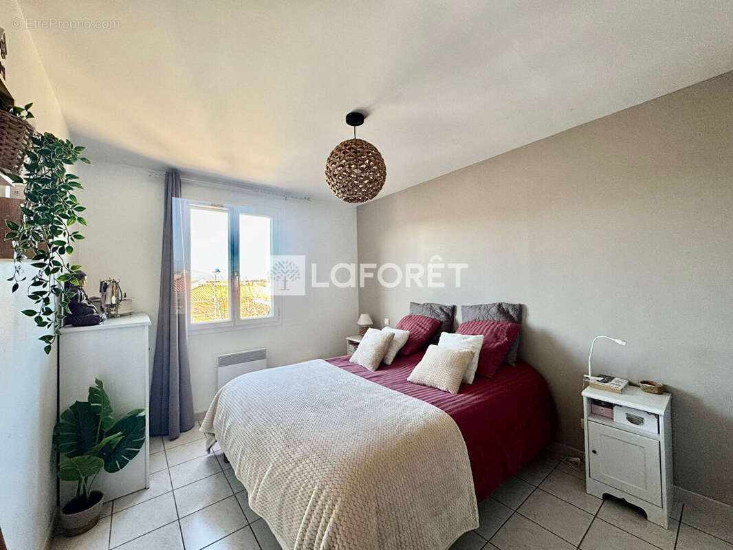 Maison à VILLENEUVE-DE-LA-RAHO