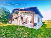 Photo 1 - Maison à AMBARES-ET-LAGRAVE