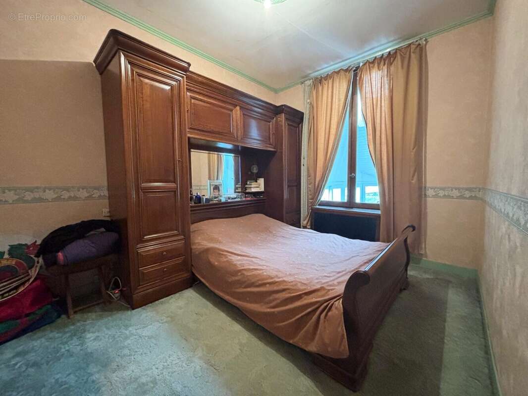 Maison à NOISY-SUR-ECOLE