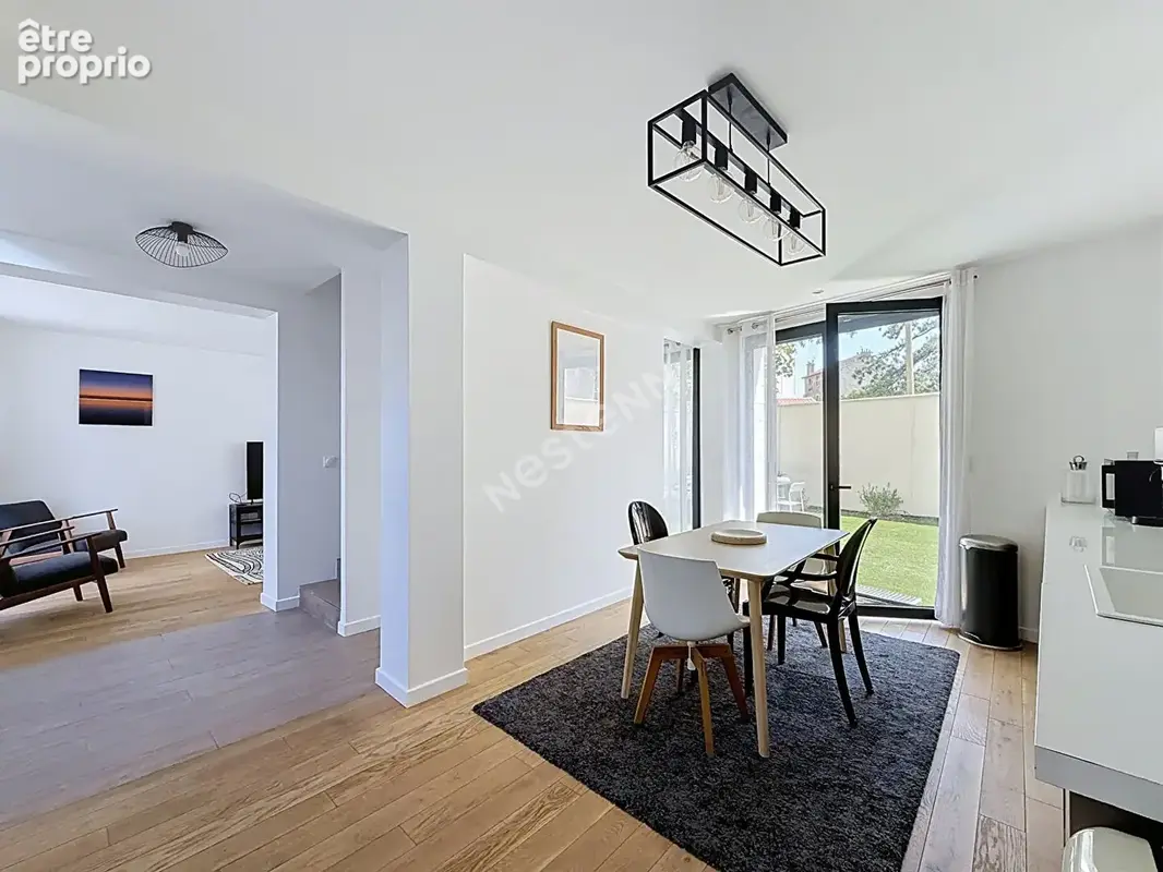 Maison à MONTREUIL