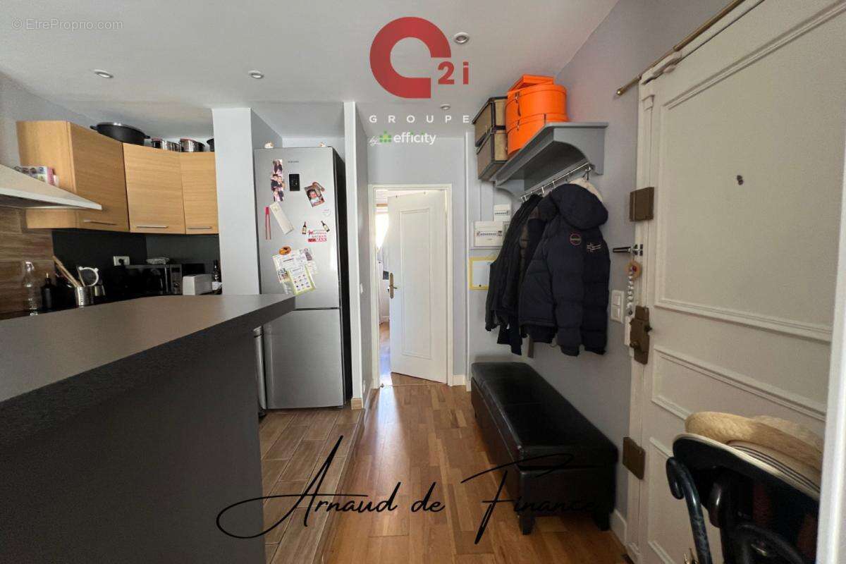 Appartement à LA CELLE-SAINT-CLOUD