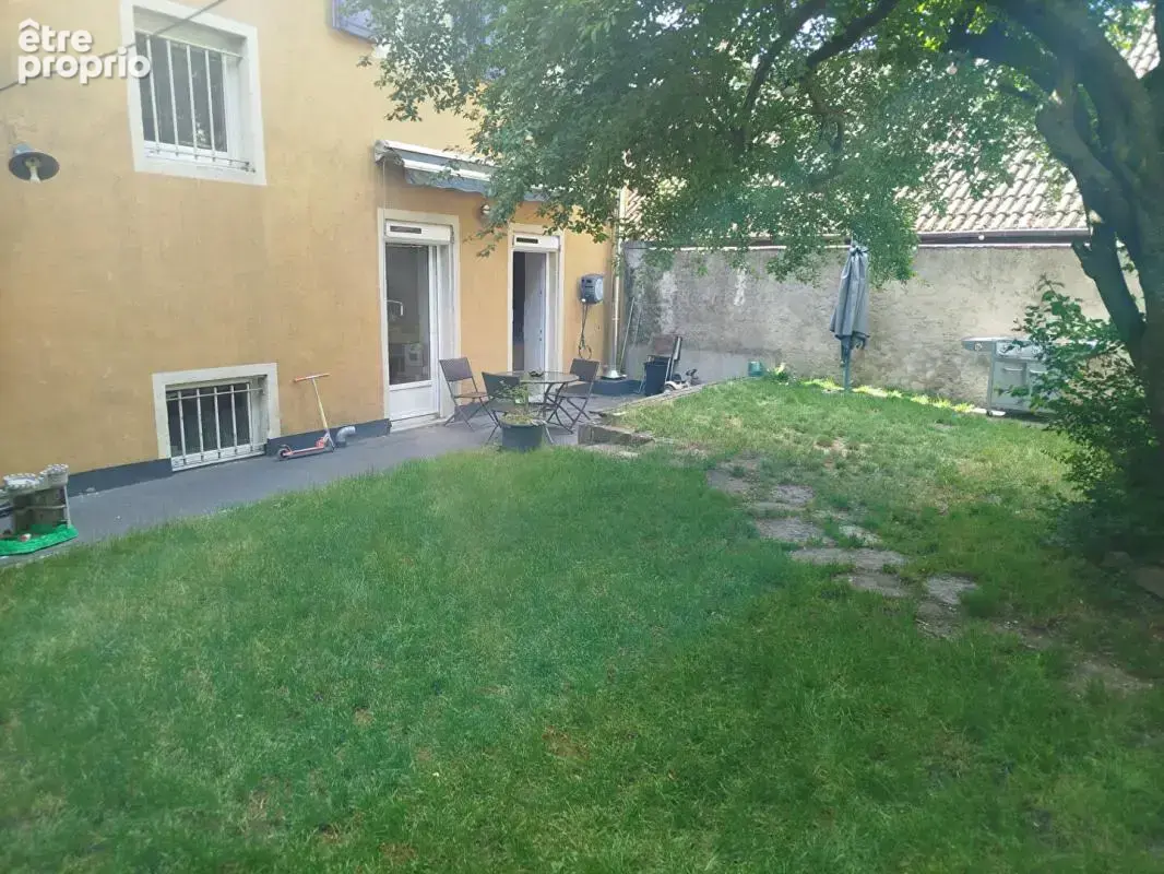 Maison à LANGOGNE