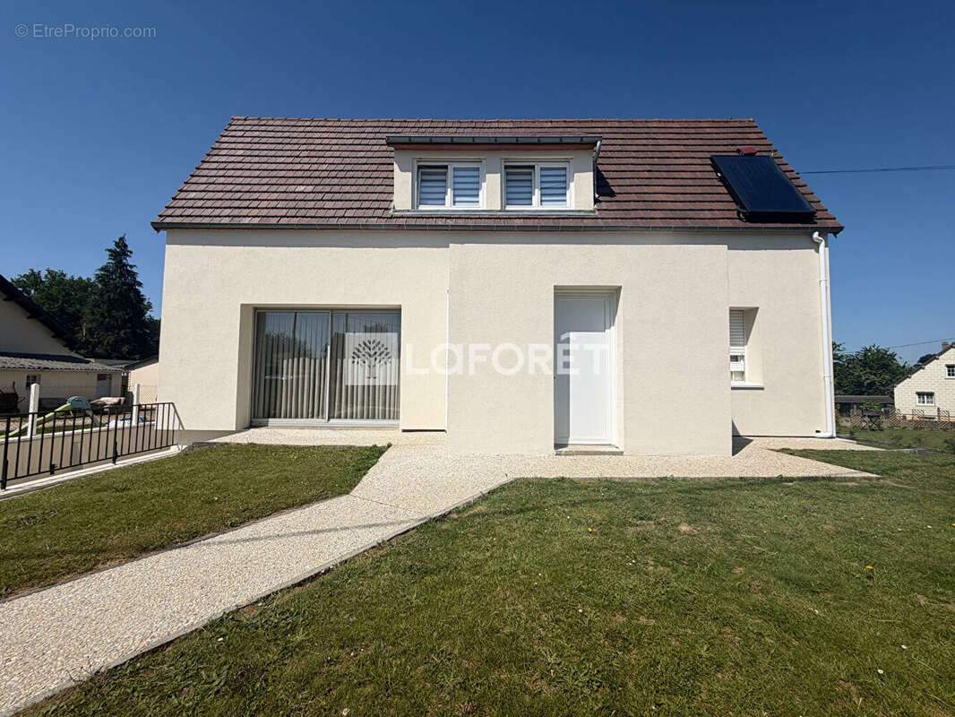 Maison La Lande Patry avec parcelles constructibles - photo 2
