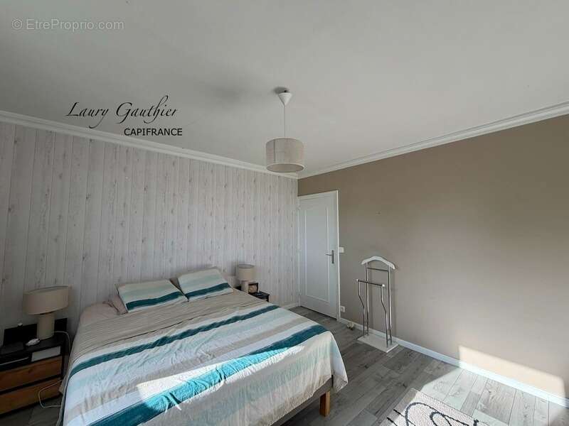 Maison familiale de 98 m² à Comines – 4 PIÈCES  Un lieu où il fait bon vivre - photo 9