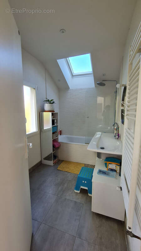 Maison à BURES-SUR-YVETTE