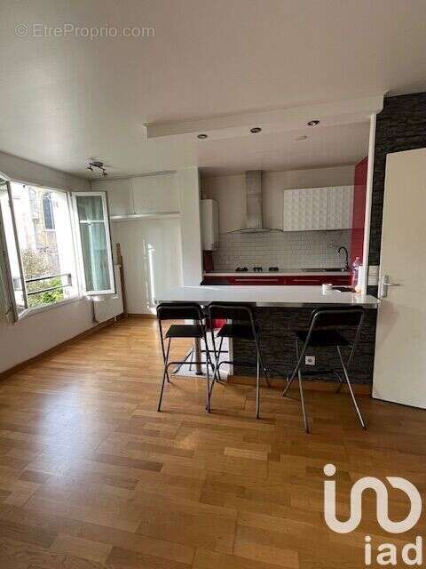 Photo 8 - Appartement à VILLENEUVE-LE-ROI