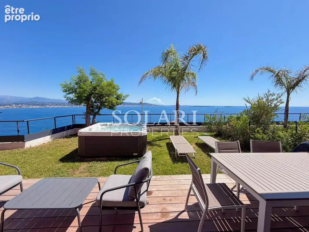 Appartement avec vue mer panoramique à Théoule - photo 2