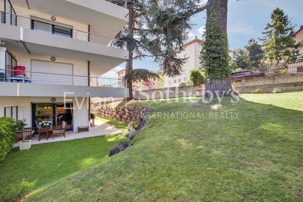 Evian, appartement t4 avec belle vue lac - photo 2