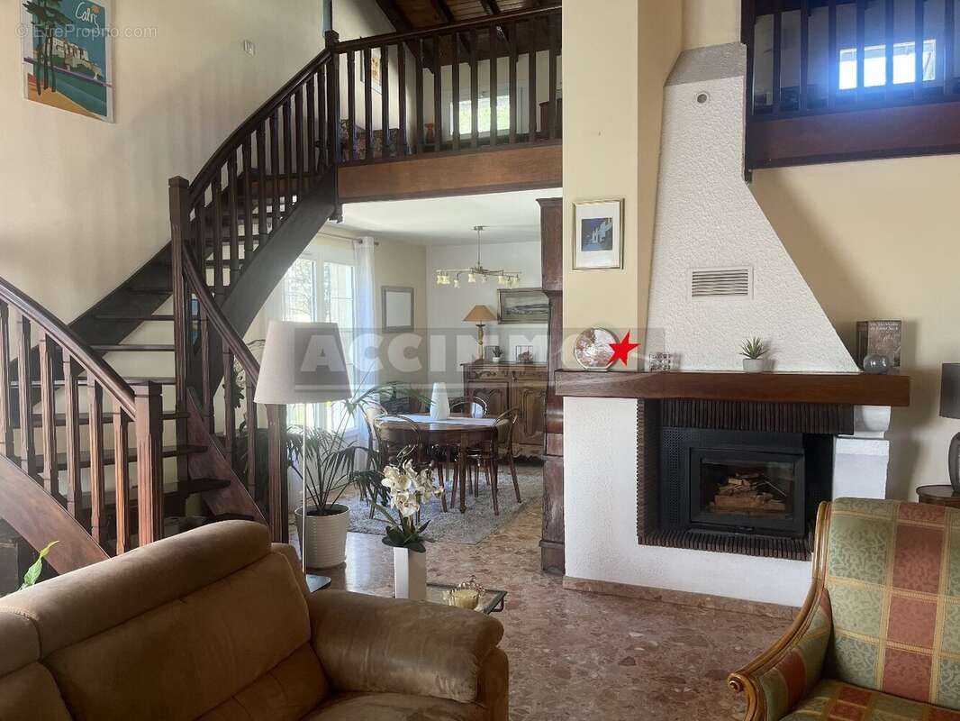 Maison à SAINT-ORENS-DE-GAMEVILLE