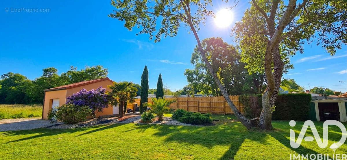 Photo 2 - Maison à SAINT-PHILBERT-DE-GRAND-LIEU