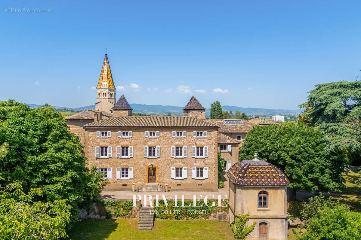 Maison à LIMAS