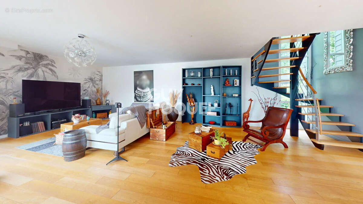 Maison à PLOUER-SUR-RANCE