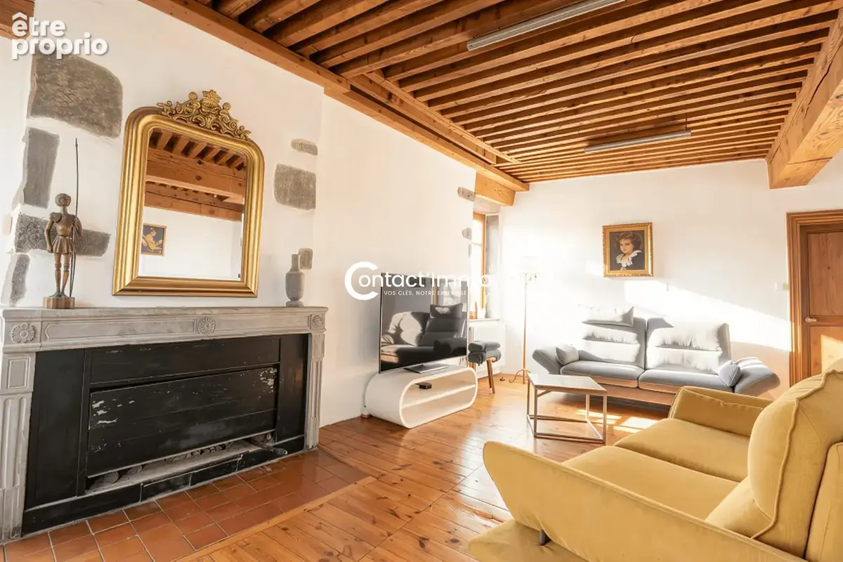Appartement 5 pièces 126 m² à vendre à Riom (63200) - photo 5