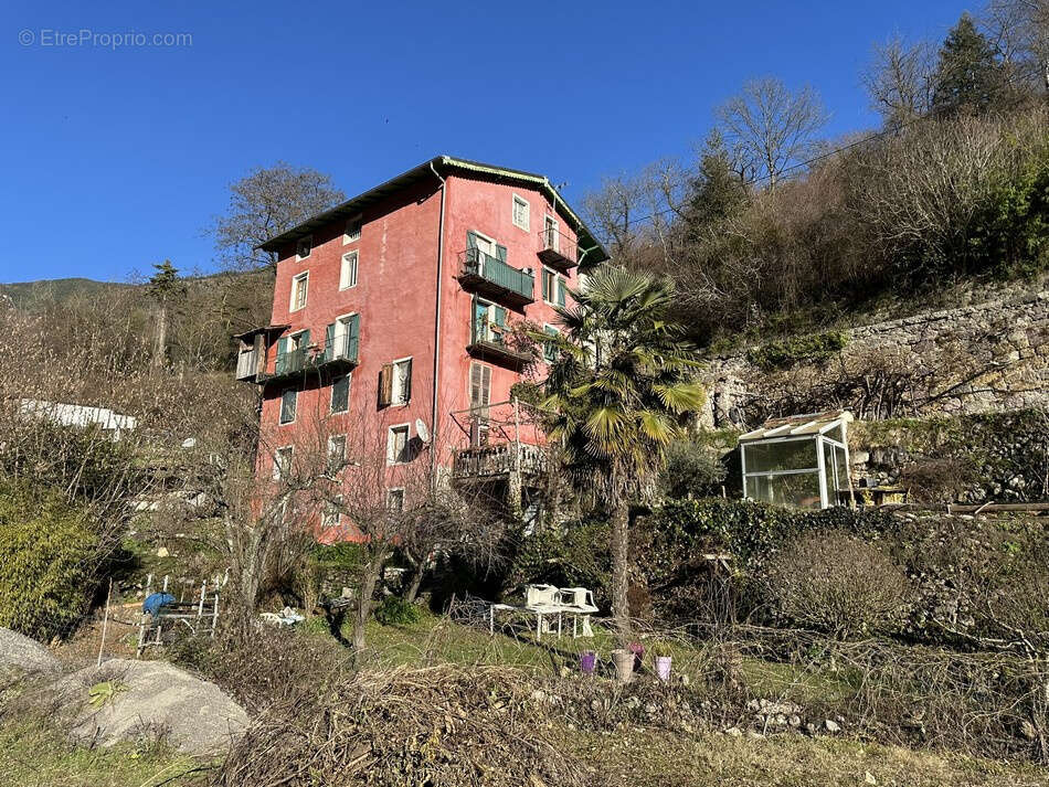 Maison à ROQUEBILLIERE