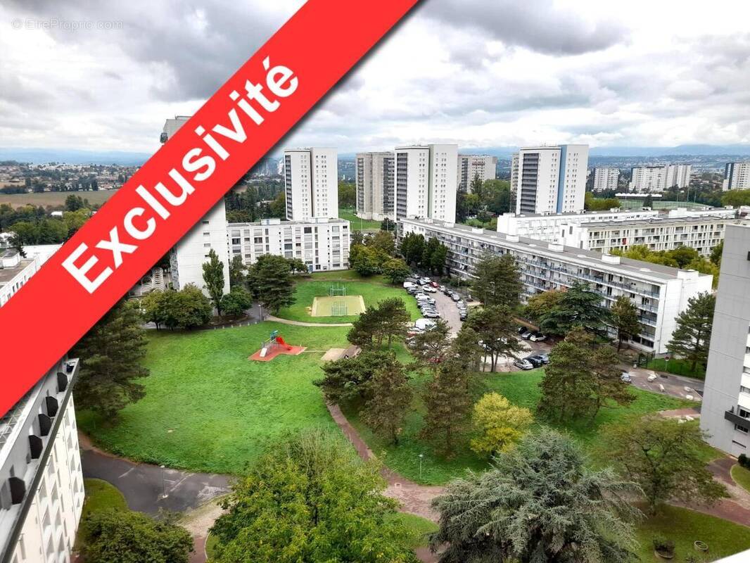   - Appartement à VENISSIEUX