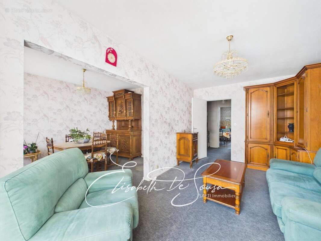 Photo 2 - Appartement à IVRY-SUR-SEINE