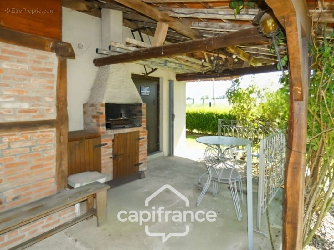 Maison à vendre 3 pièces proche de SAINT GERMAIN DU BOIS (71) - photo 4