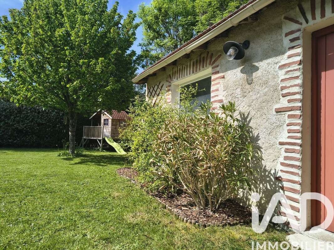 Photo 3 - Maison à PLAISIR