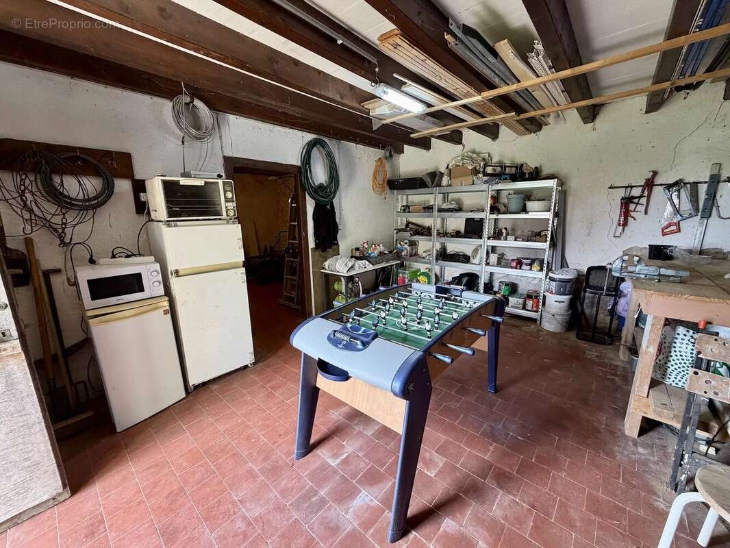 Maison à CHARBONNAT