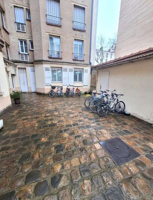 Appartement à ISSY-LES-MOULINEAUX