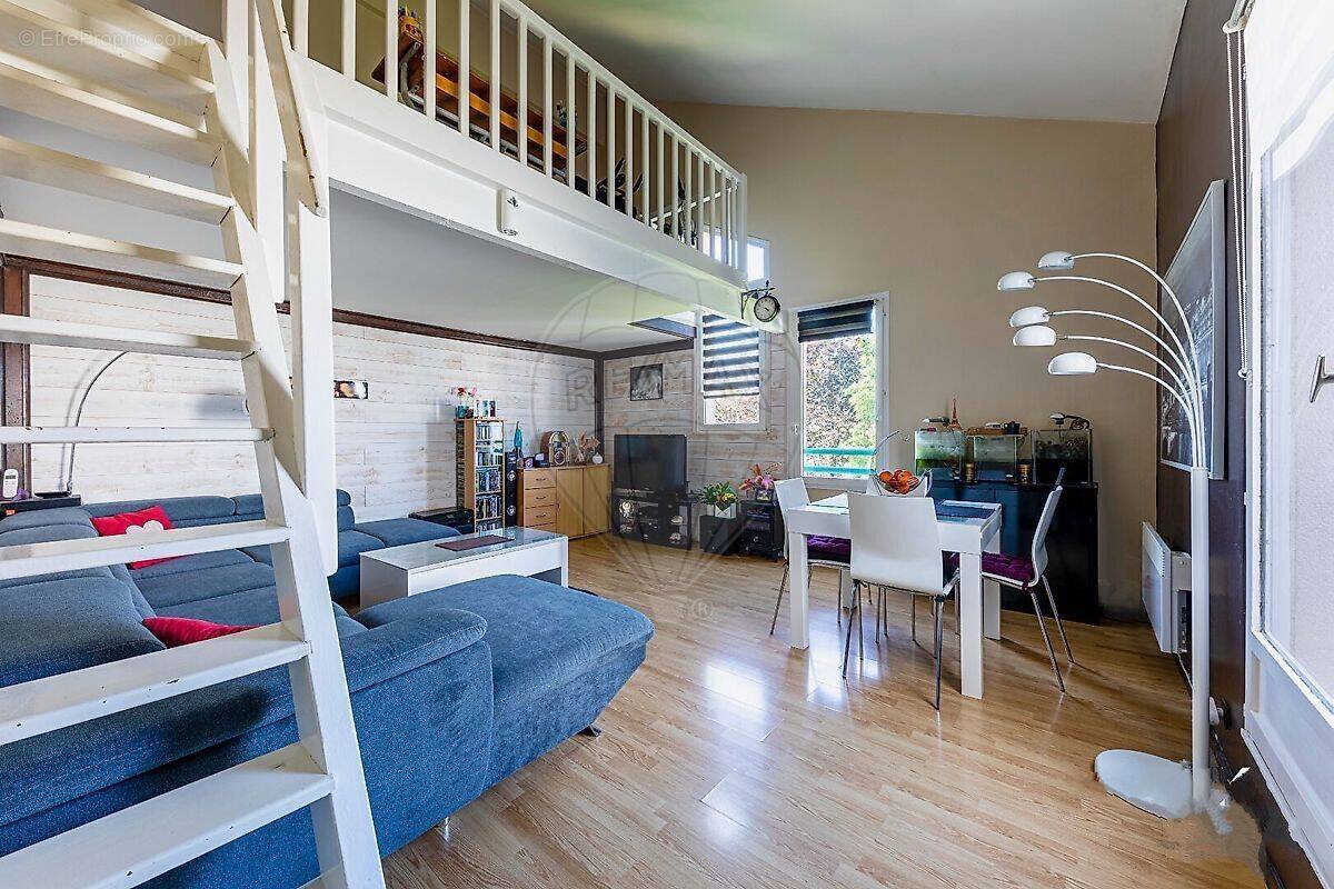 Appartement à SARCELLES