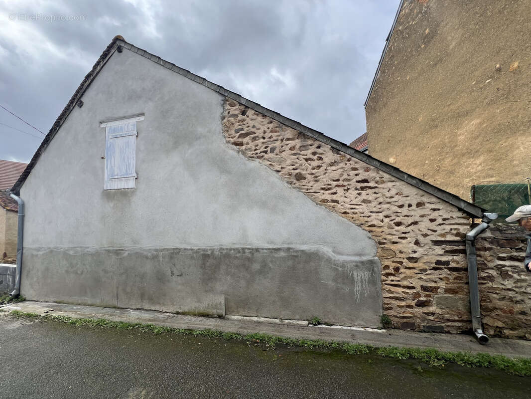 Maison à SAINTE-SEVERE-SUR-INDRE