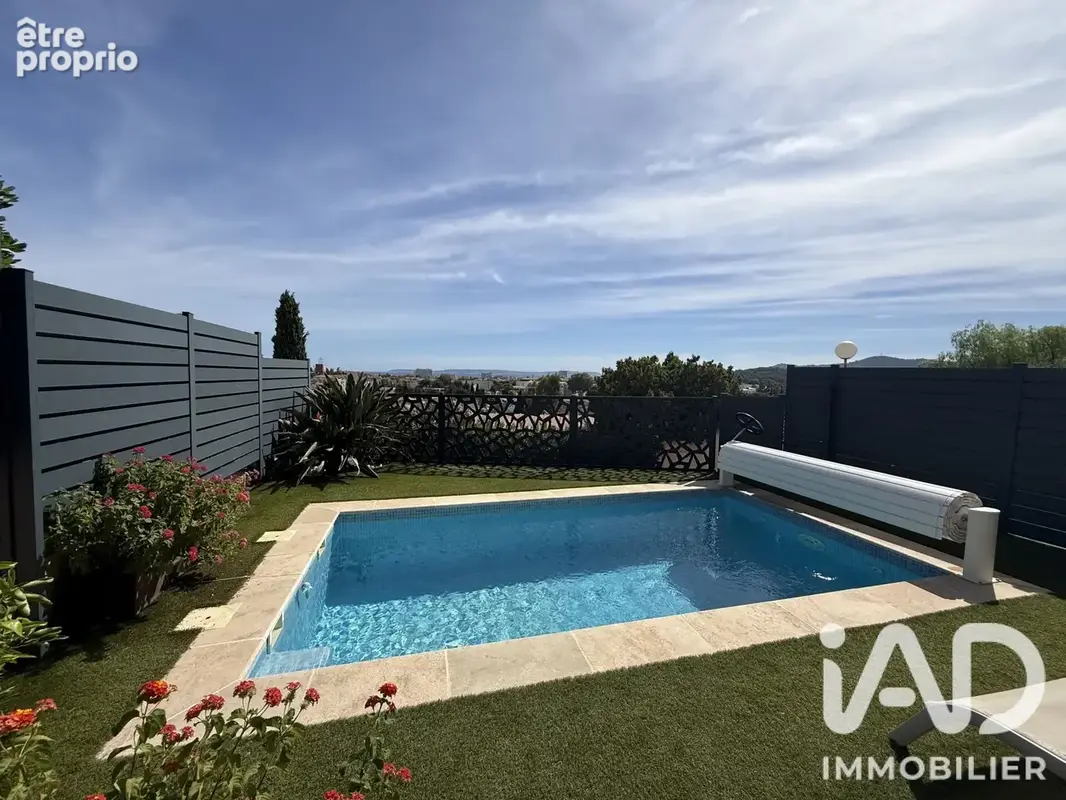 Photo 1 - Maison à BORMES-LES-MIMOSAS