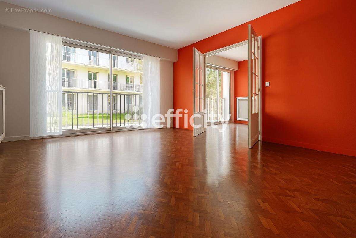 Appartement à VERSAILLES