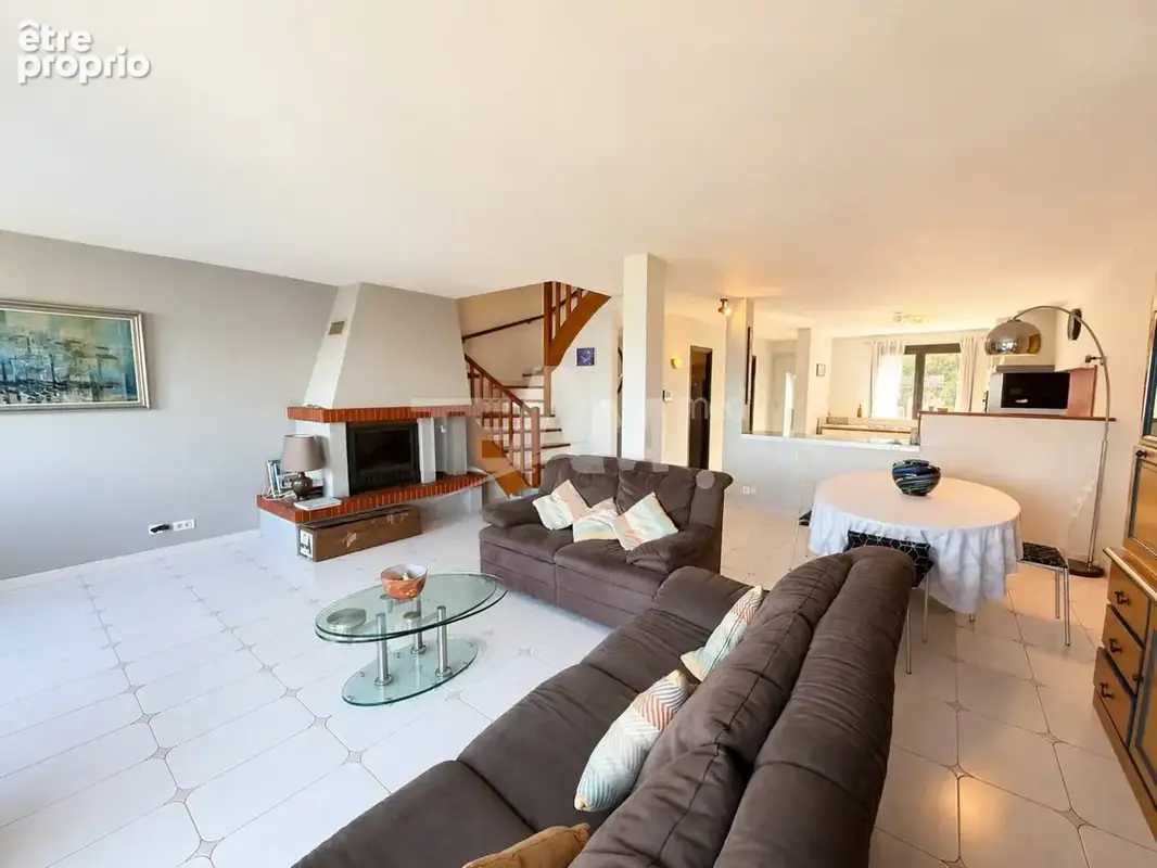 Maison face a l'etang - photo 3