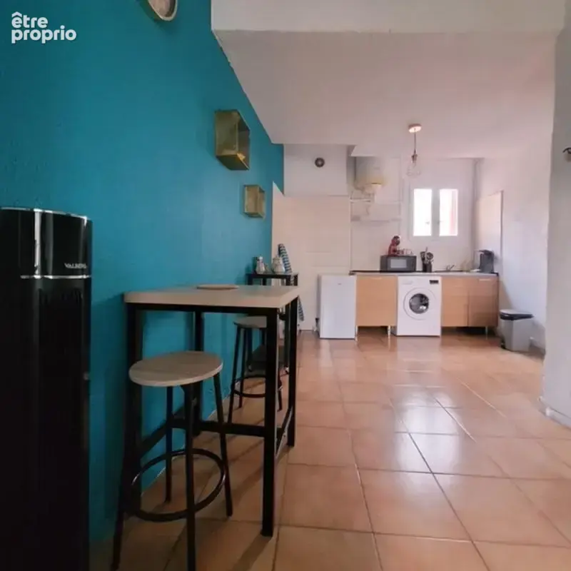 Immeuble de rapport comprenant 4 appartements et 1 local commercial en très bon état loué en étudiant et en AIR BNB - photo 10