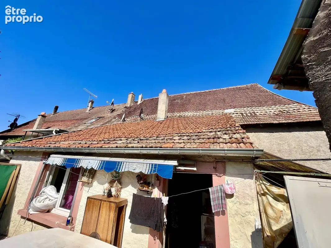 Maison semi-mitoyenne 4 pièces d'environ 100 m² avec dépendance et un petit extérieur. - photo 8