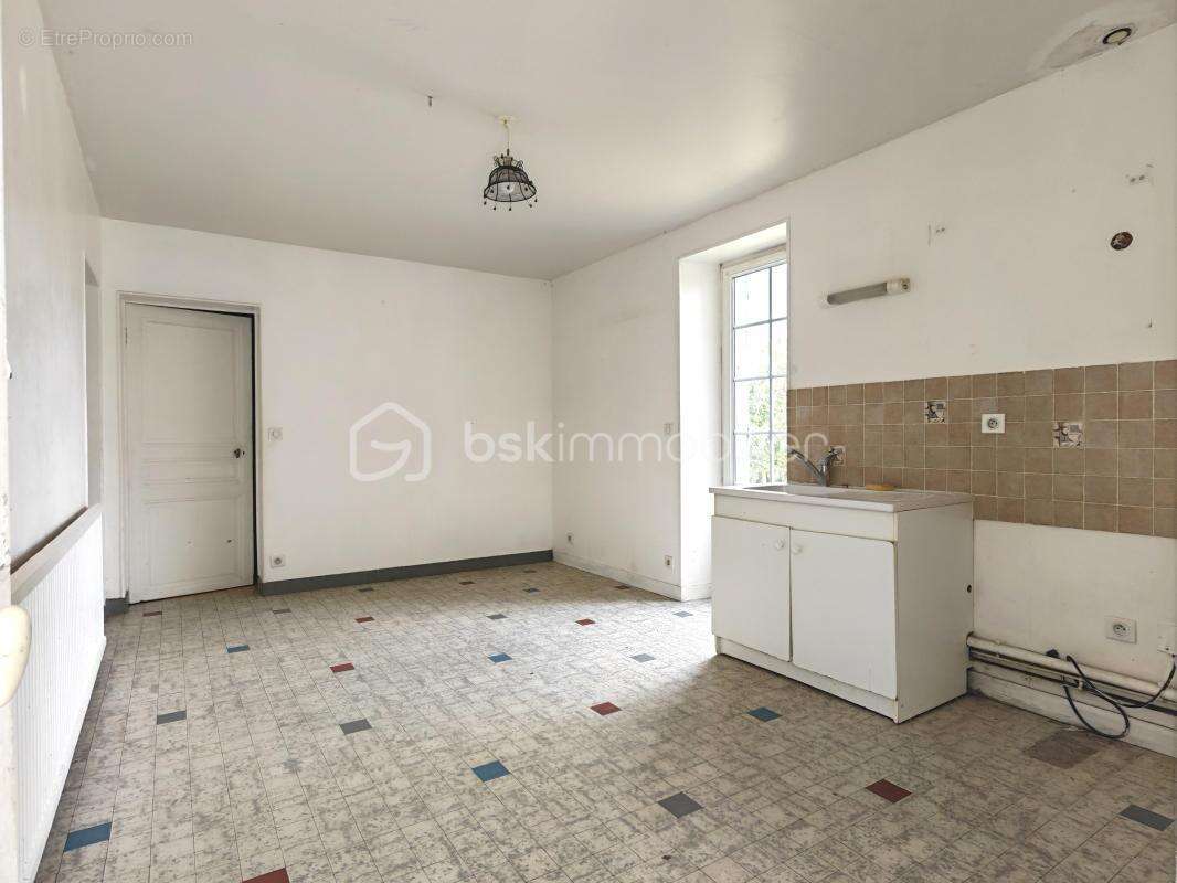MAISON AVEC GRANGE et grenier aménageable - photo 5