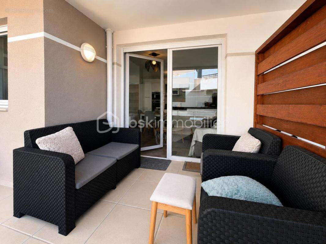 Appartement à AURIBEAU-SUR-SIAGNE
