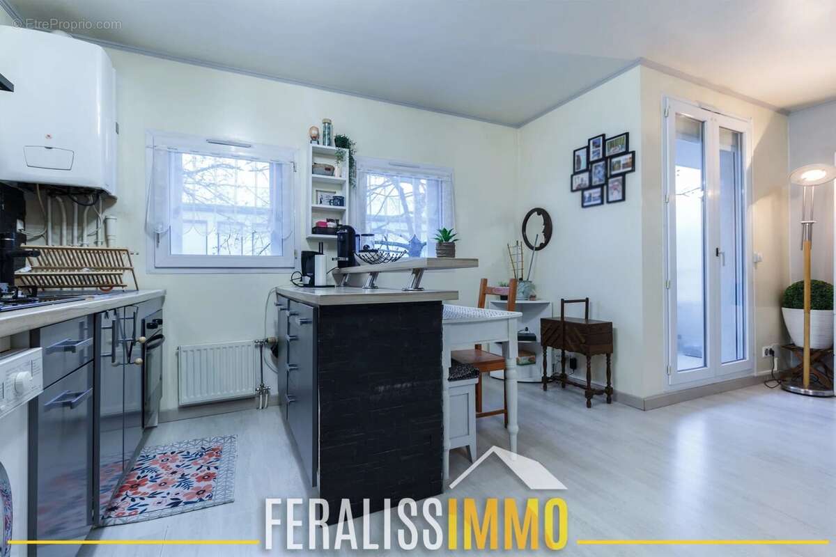 Appartement à JOUY-LE-MOUTIER