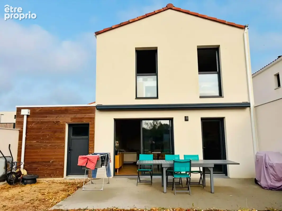 Montaigu-centre   la maison qui coche beaucoup (beaucoup) de cases ! - photo 12