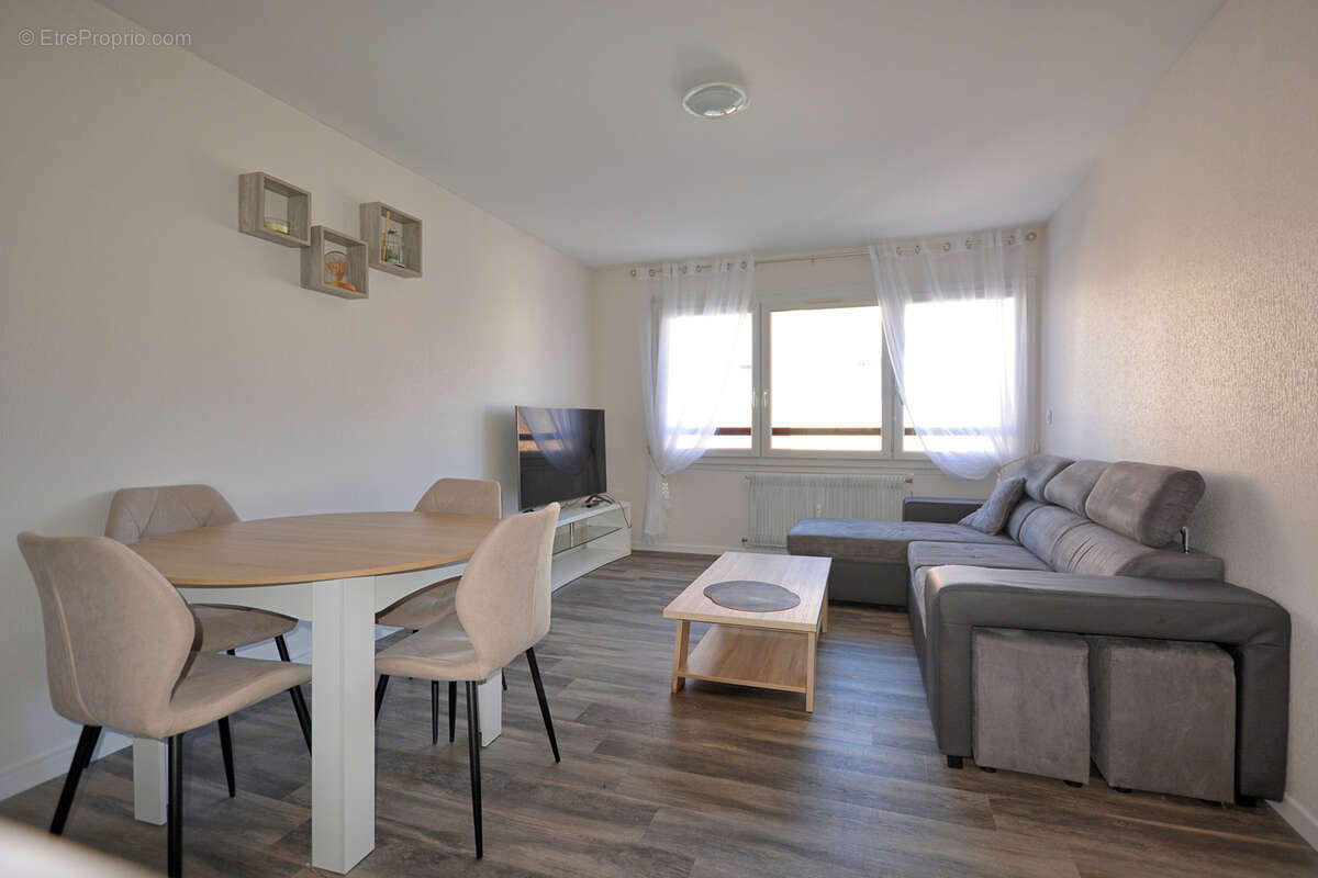 Appartement à CLUSES