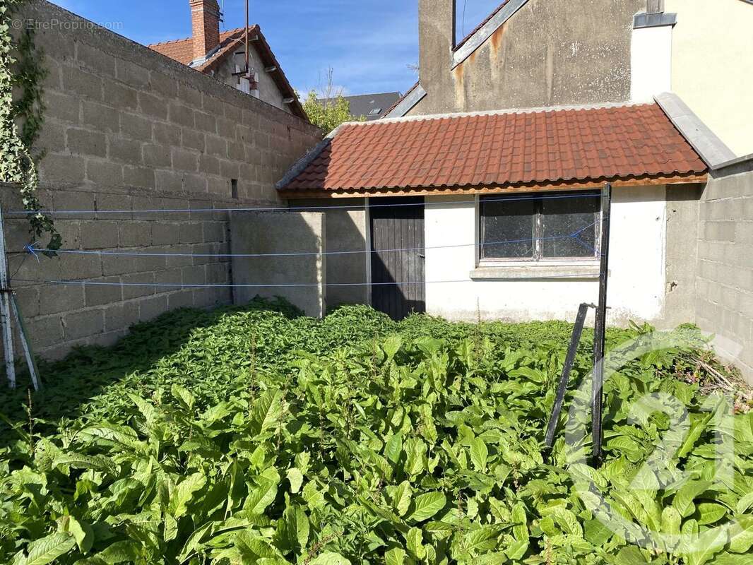 Maison à COSNE-COURS-SUR-LOIRE